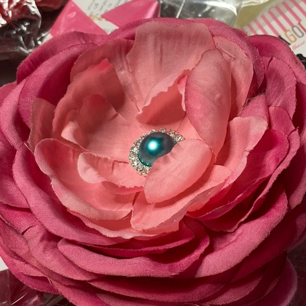 Elegant Floral Dog Collar Accessories 18 - Picture 2 of 11